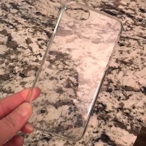 Clear IPhone 7 case!